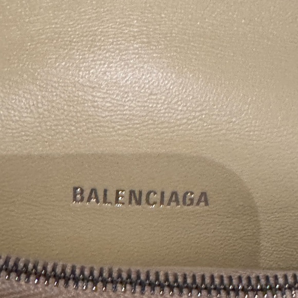 Balenciaga Crush Quilted Small Chain Bag light yellow NWT - Picture 12 of 15